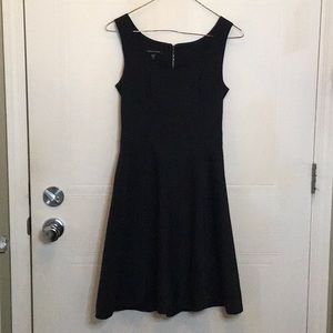 Little black dress Judith & Charles